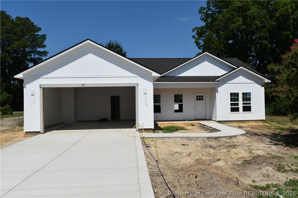 Photo of 501 N Fayetteville Street, Salemburg, NC 28328 (MLS # 765874)