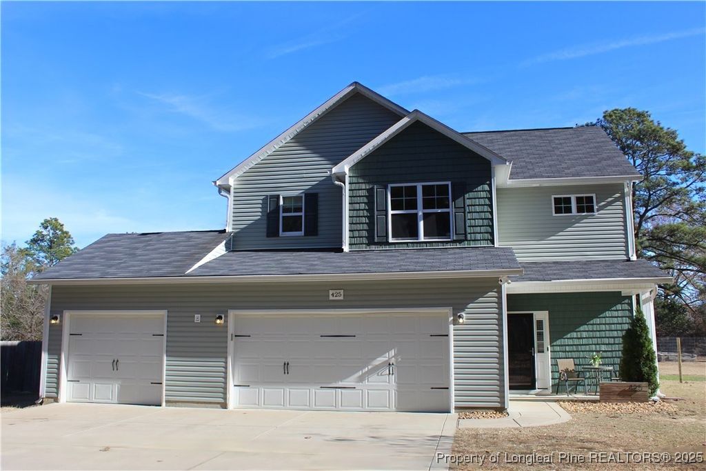 Photo of 425 Woodington Road, Hope Mills, NC 28348 (MLS # 754614)