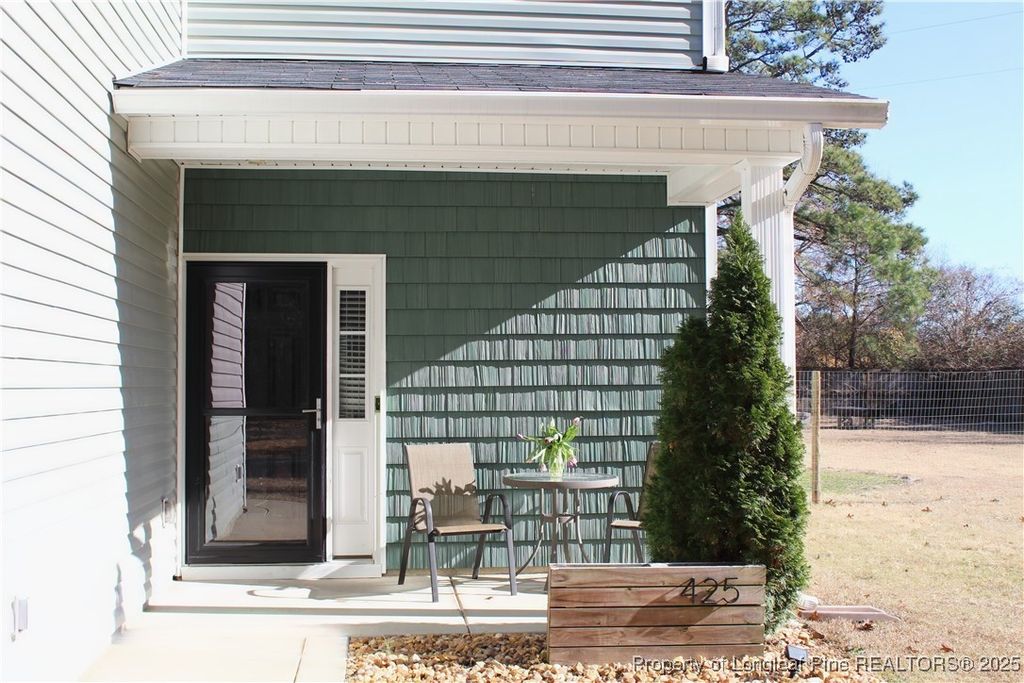 Photo of 425 Woodington Road, Hope Mills, NC 28348 (MLS # 754614)