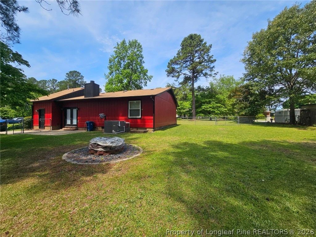 Photo of 201 Tiverton Street, Fayetteville, NC 28314 (MLS # 757535)