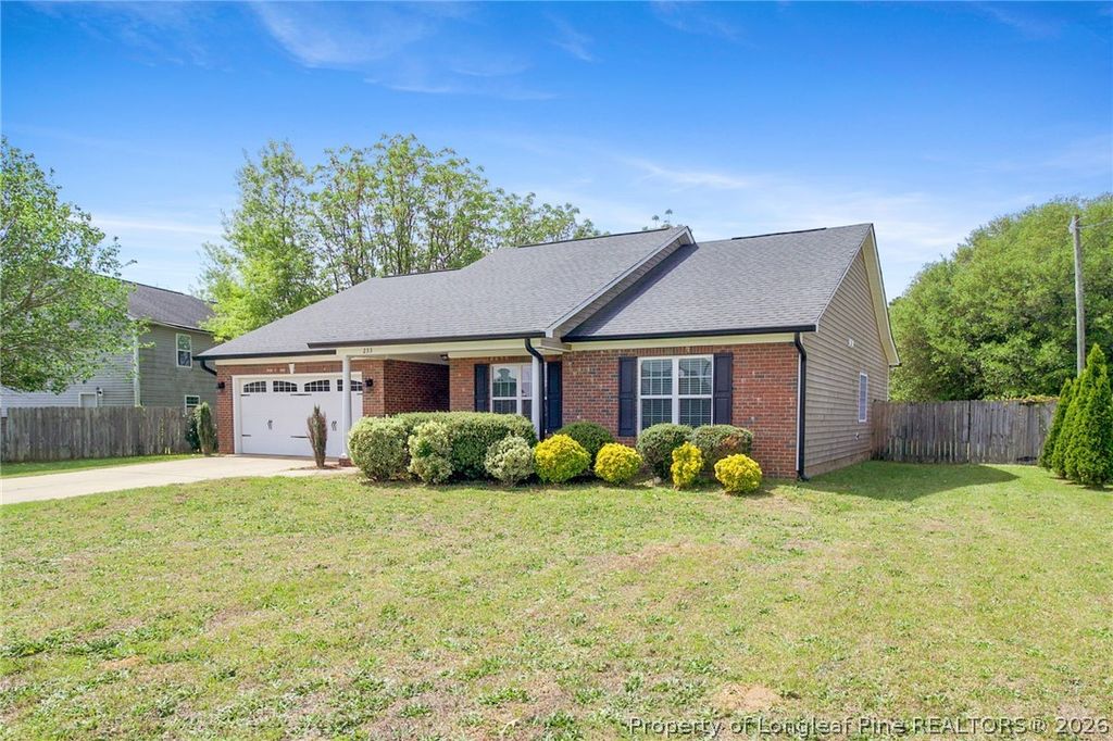 Photo of 233 Decatur Drive, Fayetteville, NC 28303 (MLS # 760315)