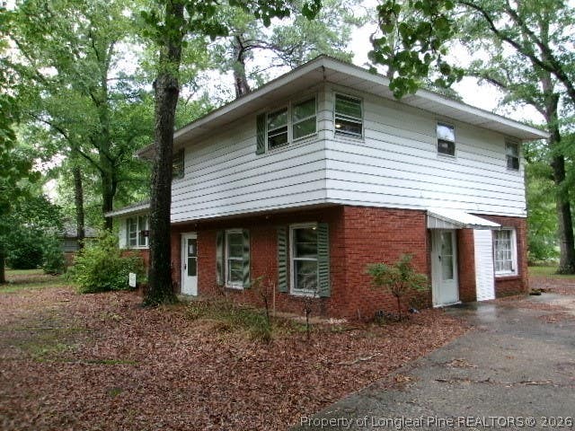 Photo of 704 McNeill Drive, Laurinburg, NC 28352 (MLS # 765178)
