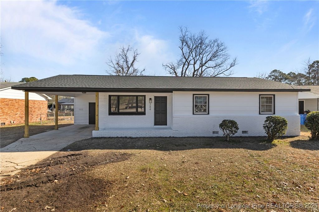 Photo of 284 Bonanza Drive, Fayetteville, NC 28303 (MLS # 754782)