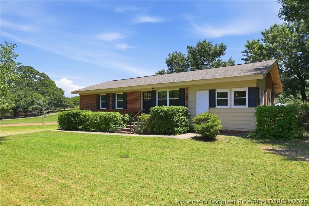 Photo of 105 Watson Lake Drive, Broadway, NC 27505 (MLS # 765398)