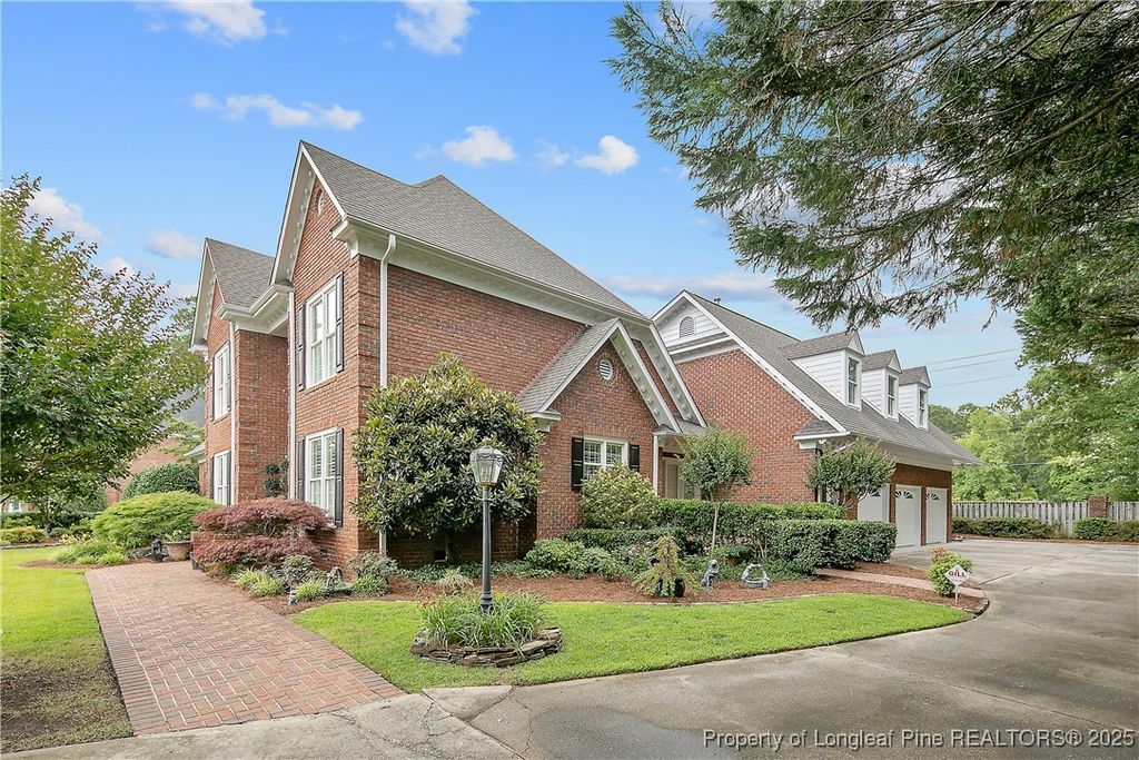 Photo of 520 Levenhall Drive, Fayetteville, NC 28314 (MLS # 754331)