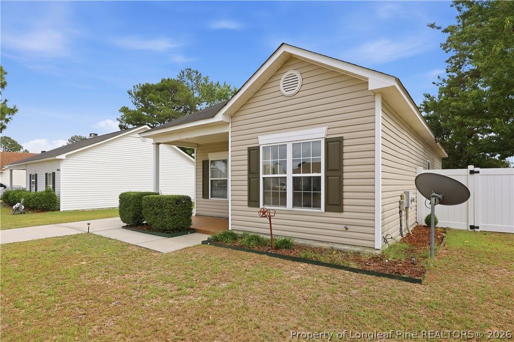 Photo of 3827 Goforth Drive, Hope Mills, NC 28348 (MLS # 766042)