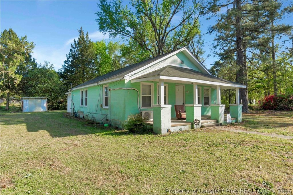 Photo of 505 Pine Street, Pembroke, NC 28372 (MLS # 760225)