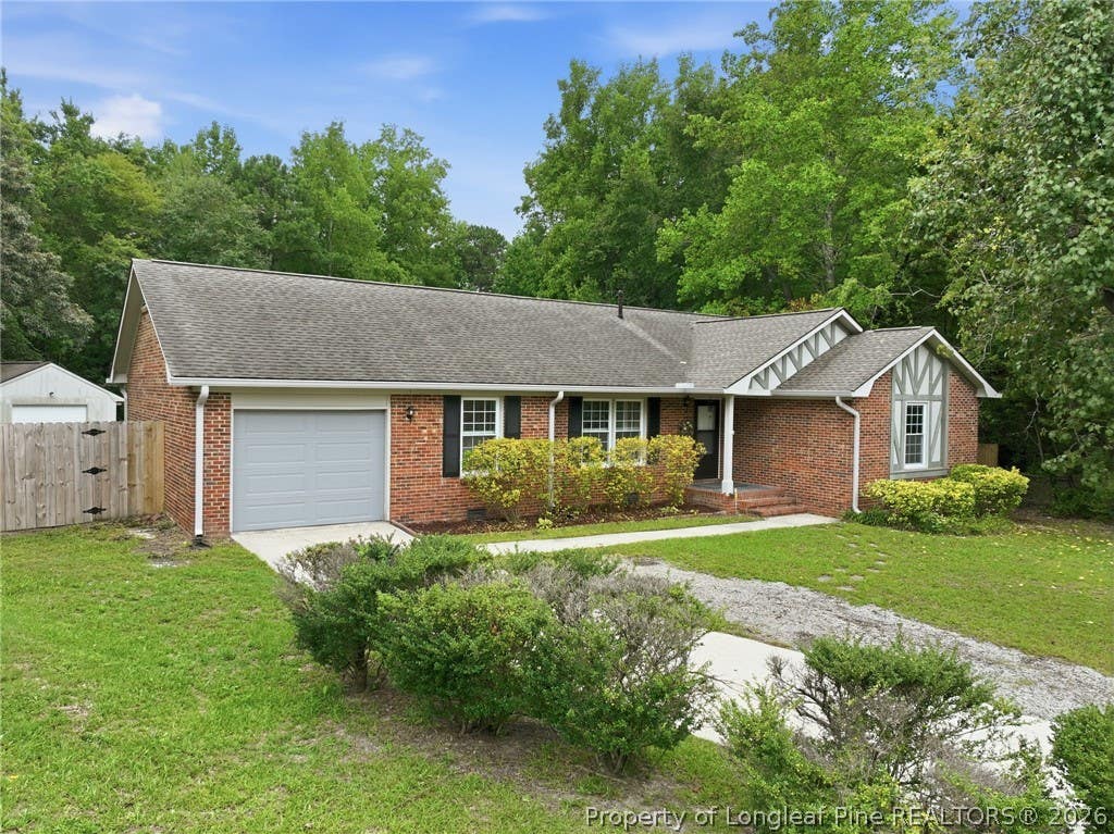 Photo of 5921 Rustlewood Drive, Fayetteville, NC 28304 (MLS # 767327)