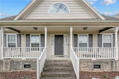 Tiny photo for 1906 Sunshine Court, Hope Mills, NC 28348 (MLS # 766567)