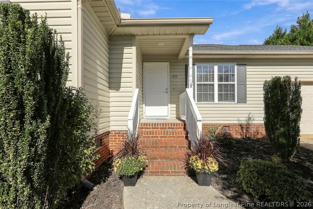 Photo of 212 Loxley Lane, Sanford, NC 27330 (MLS # 771412)