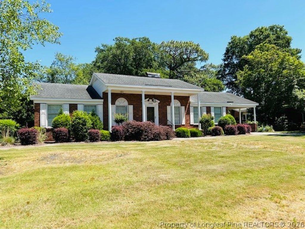 Photo of 3106 Rowland Avenue, Lumberton, NC 28358 (MLS # 760039)