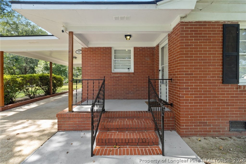 Photo of 808 Hemlock Drive, Fayetteville, NC 28304 (MLS # 769281)