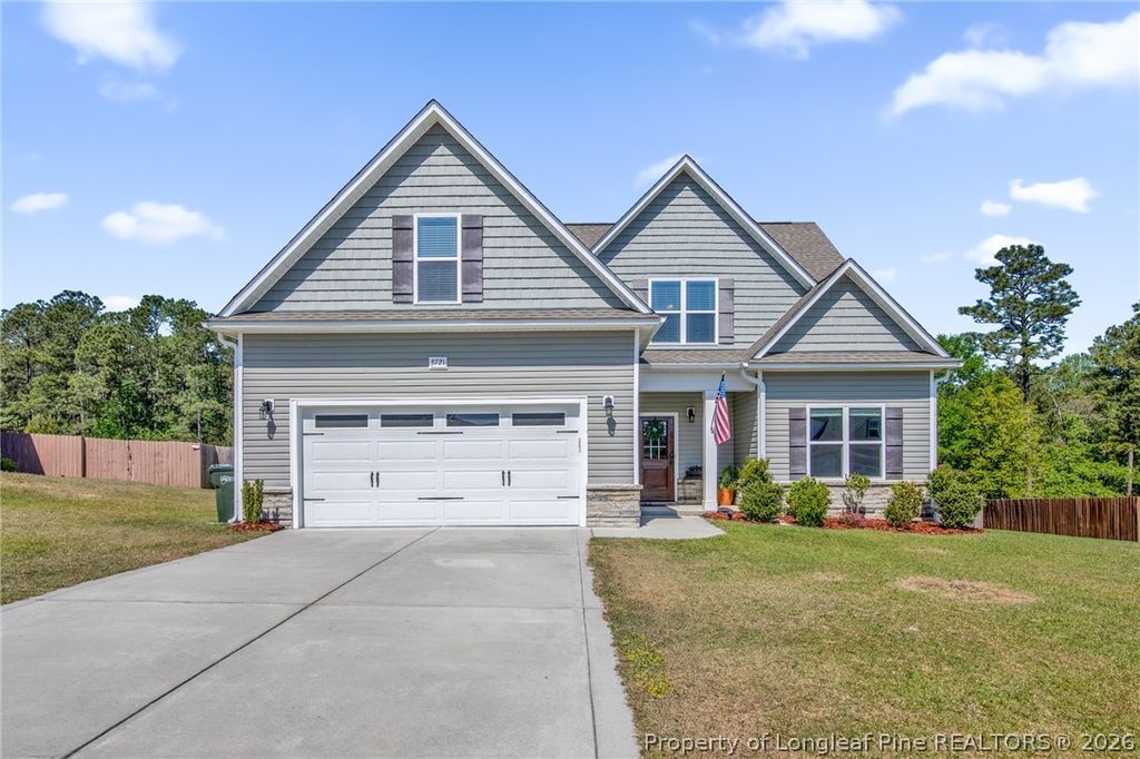 Photo of 3721 Glencourse Way, Fayetteville, NC 28311 (MLS # 760431)