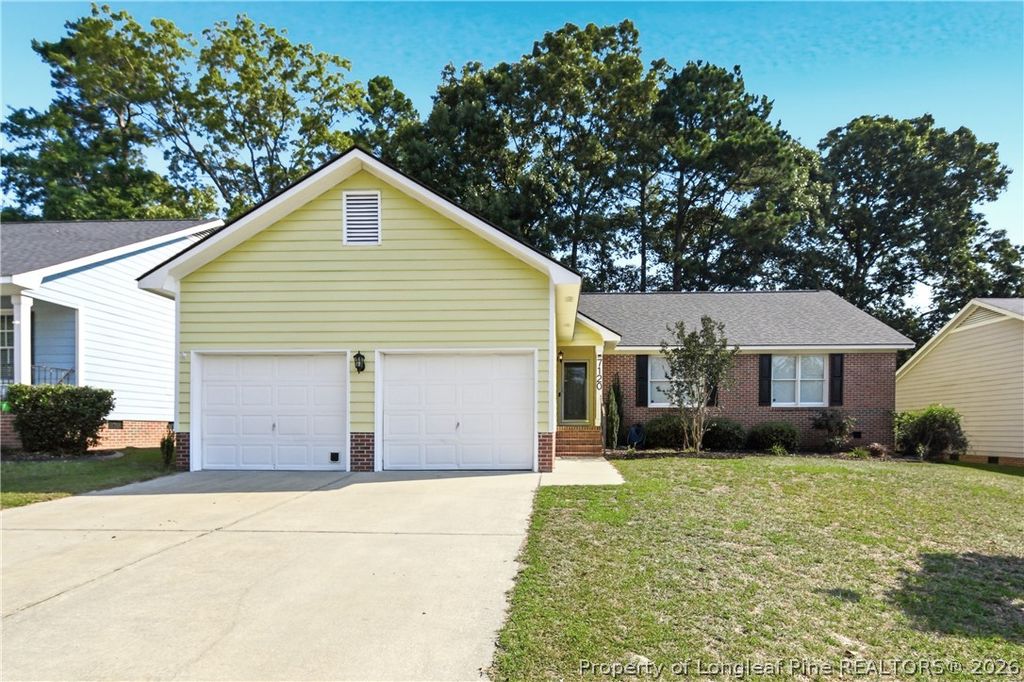 Photo of 7120 Summerlin Drive, Fayetteville, NC 28306 (MLS # 764064)