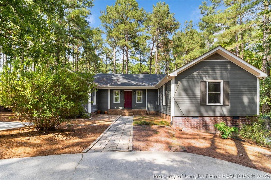 Photo of 16401 Lakeshore Drive, Wagram, NC 28396 (MLS # 767580)