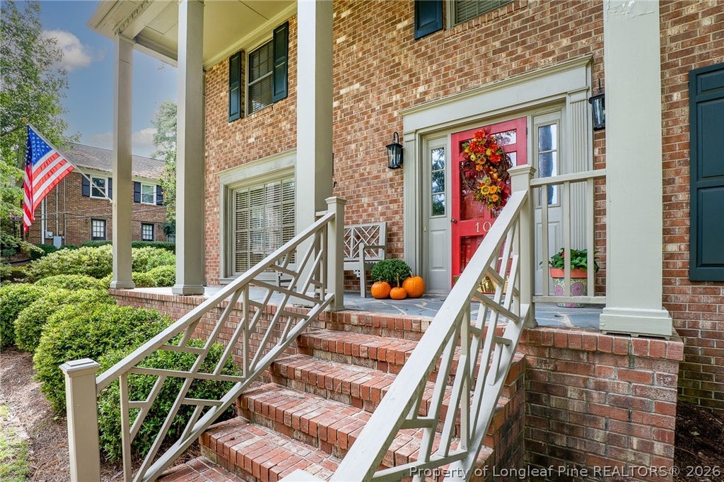 Photo of 106 Northview Drive, Fayetteville, NC 28303 (MLS # 770068)