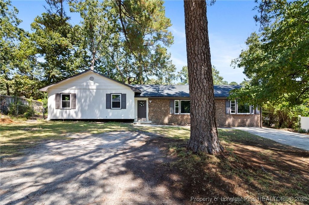 Photo of 503 Bobwhite Court, Fayetteville, NC 28303 (MLS # 756107)