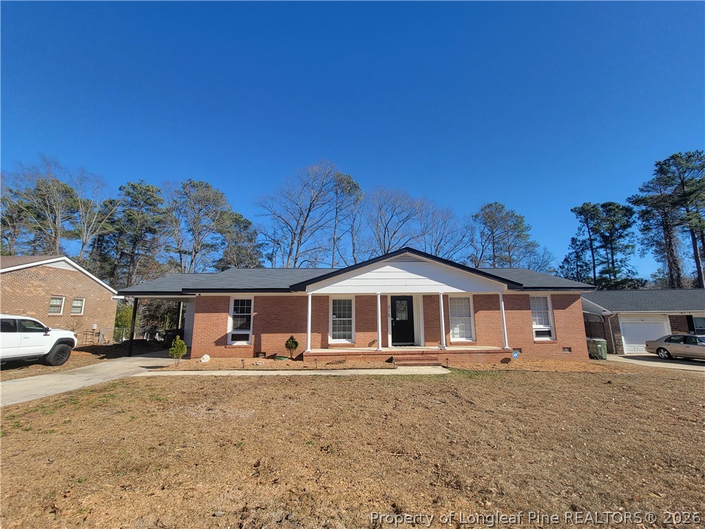 Photo 1 of 31 — 215 Haverhill Drive, Fayetteville, NC 28314