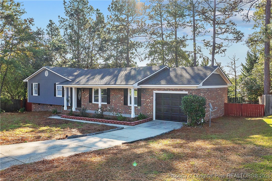 6905 Pine Creek Court