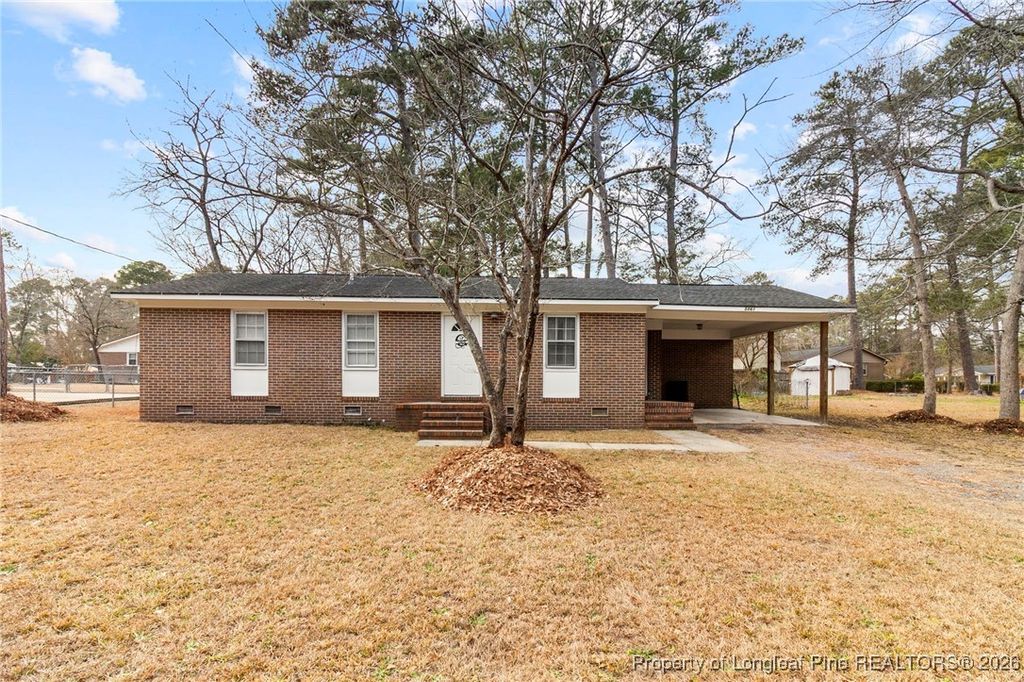Photo of 5861 Columbine Road, Fayetteville, NC 28306 (MLS # 756348)