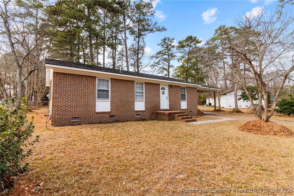 Photo of 5861 Columbine Road, Fayetteville, NC 28306 (MLS # 756348)