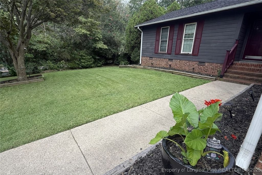 Photo of 228 Timberlake Drive, Fayetteville, NC 28314 (MLS # 754651)