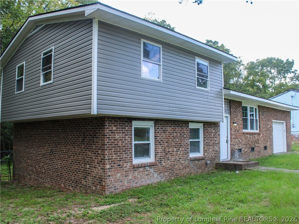 2406 W Brinkley Drive