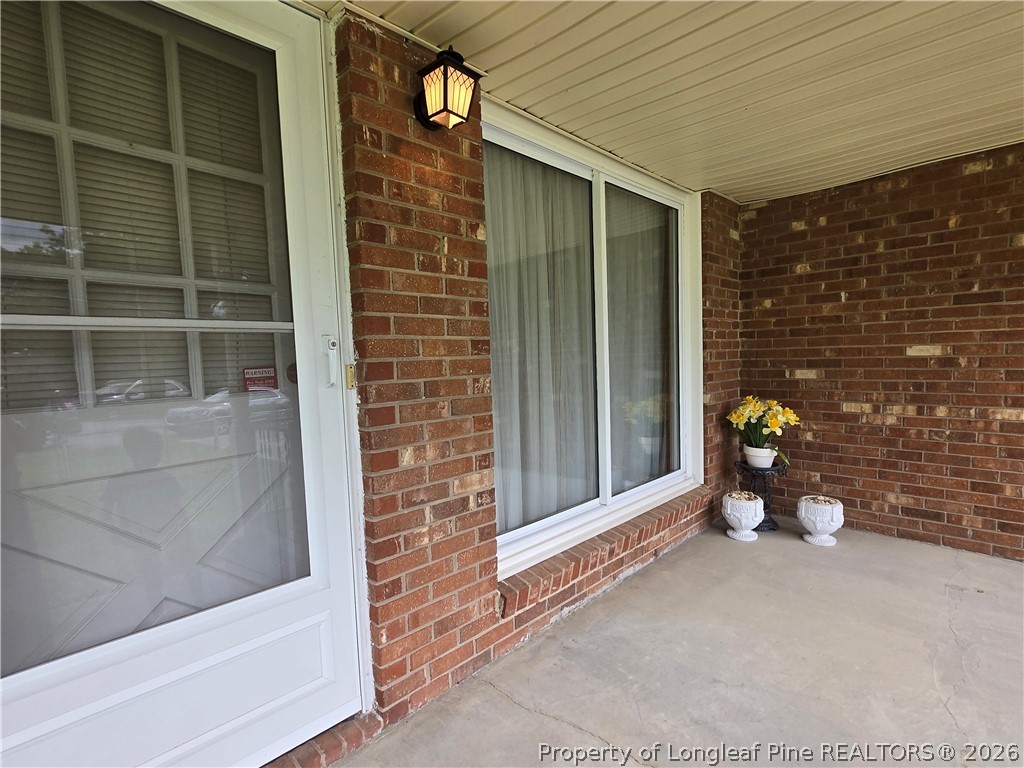 2704 Marvin Circle
