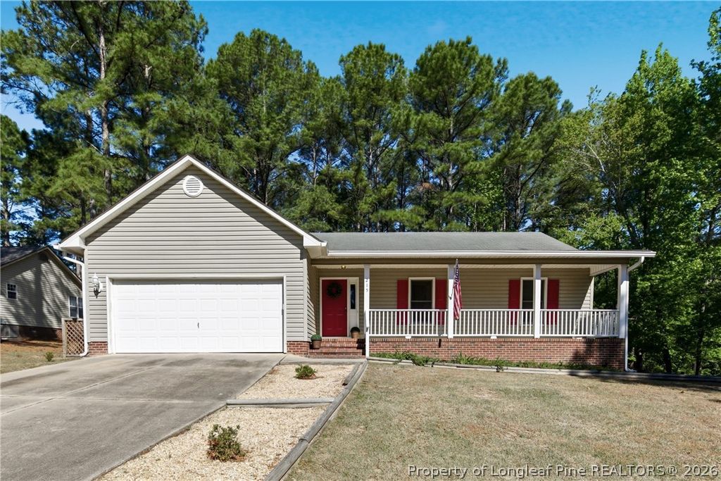 Photo of 215 Carolina Way, Sanford, NC 27332 (MLS # 761180)