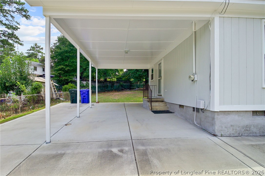 601 Woodclift Drive - Photo 3