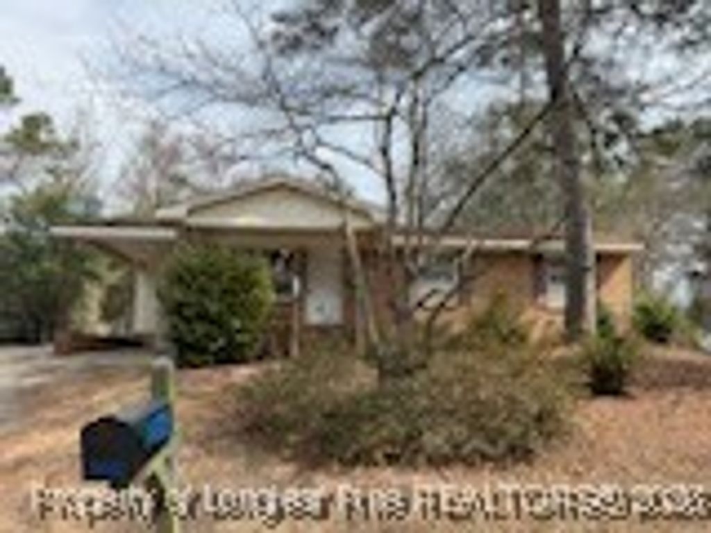 Photo of 1469 Thelbert Drive, Fayetteville, NC 28301 (MLS # 756119)