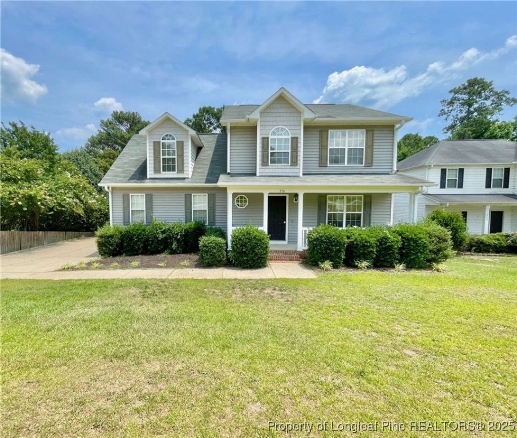 Photo of 216 Cobblestone Drive, Spring Lake, NC 28390 (MLS # 750279)