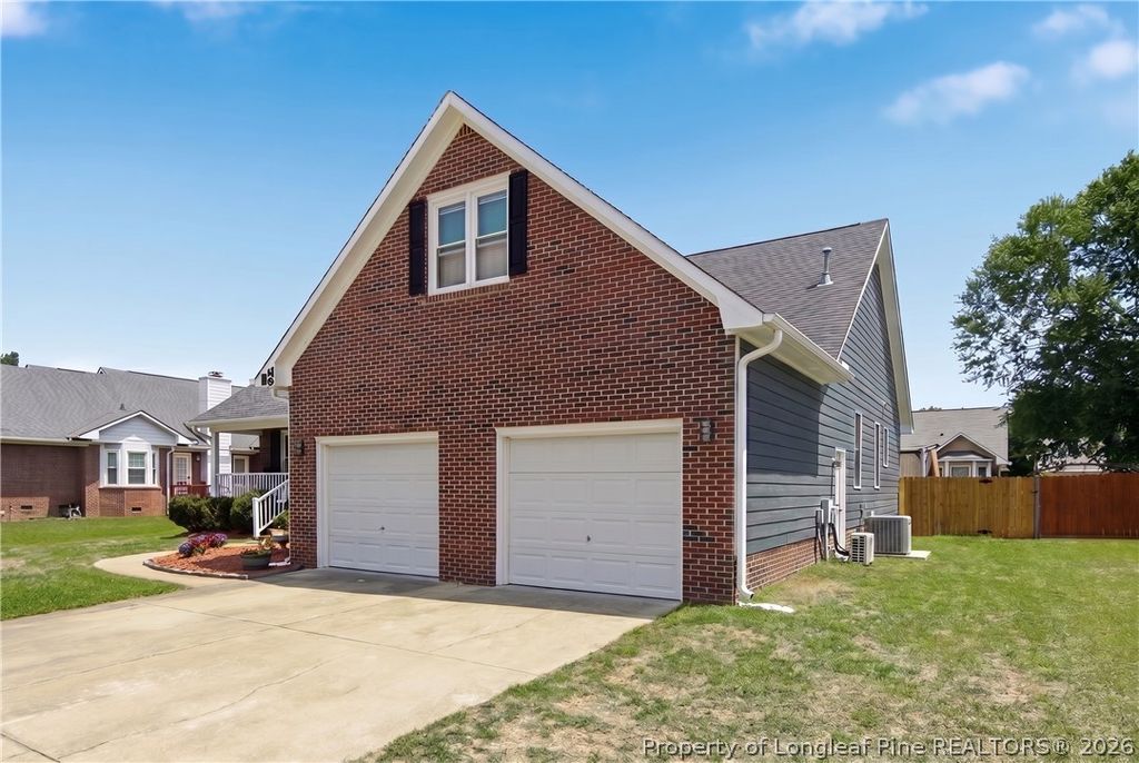 Photo of 3005 Beringer Drive, Fayetteville, NC 28306 (MLS # 763194)