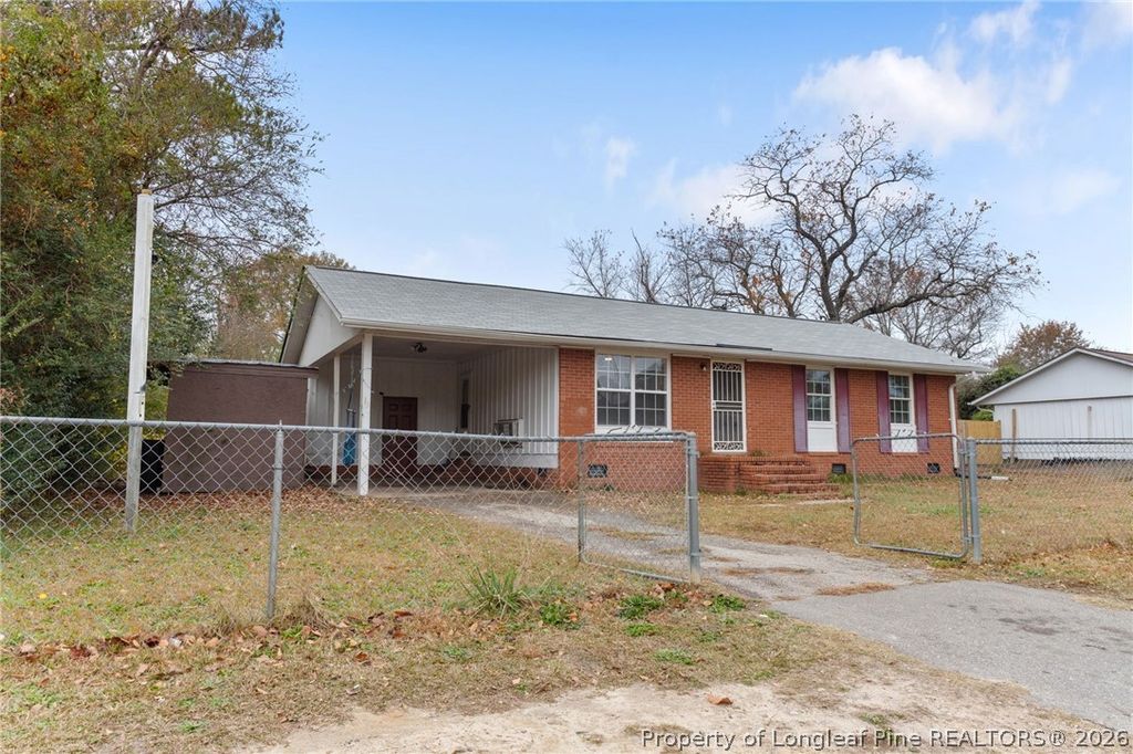 Photo of 2703 E Brinkley Drive N, Spring Lake, NC 28390 (MLS # 757689)