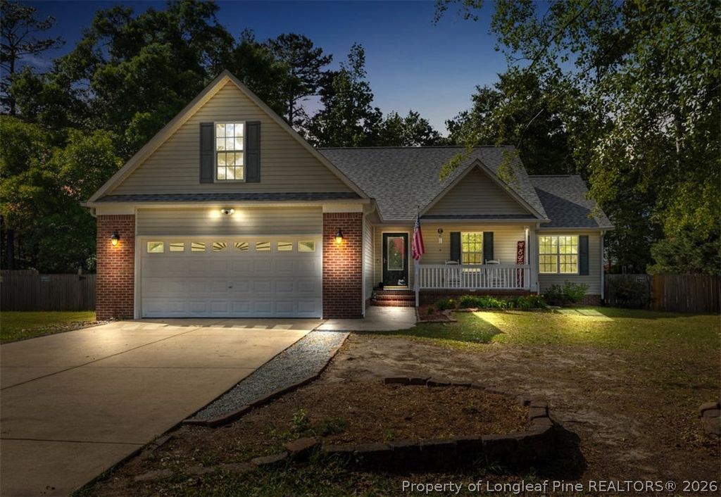 Photo of 549 Woodberry Circle, Raeford, NC 28376 (MLS # 761774)