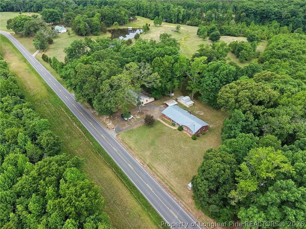 Photo of 3384 Goldston Glendon Road, Goldston, NC 27252 (MLS # 762208)
