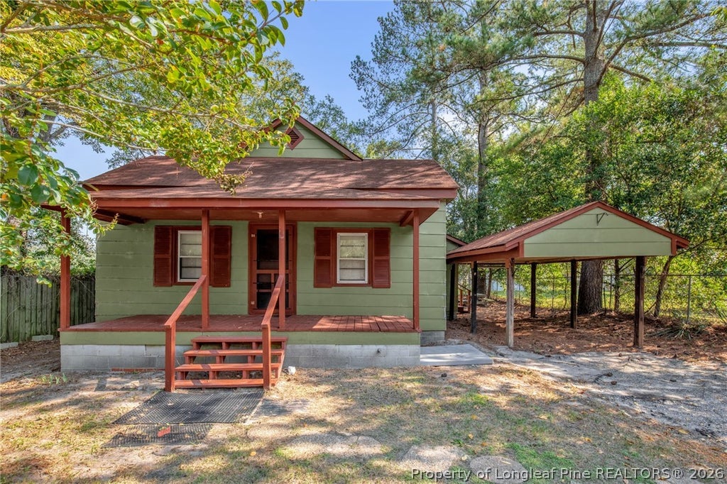 Photo of 5349 Fountain Lane, Hope Mills, NC 28348 (MLS # 770257)