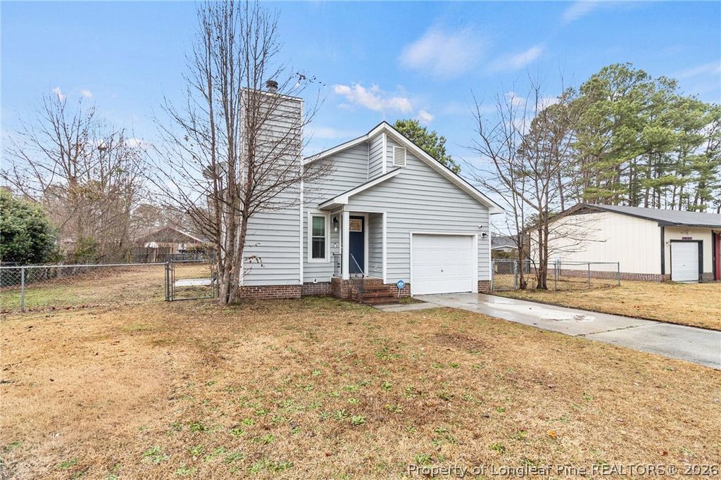Photo of 4322 Bridge Street, Hope Mills, NC 28348 (MLS # 757807)