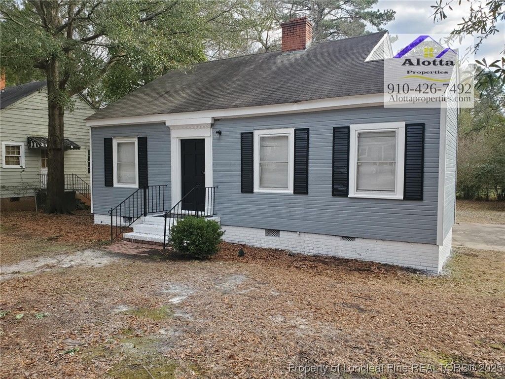 Photo of 311 Central Drive, Fayetteville, NC 28301 (MLS # 752337)