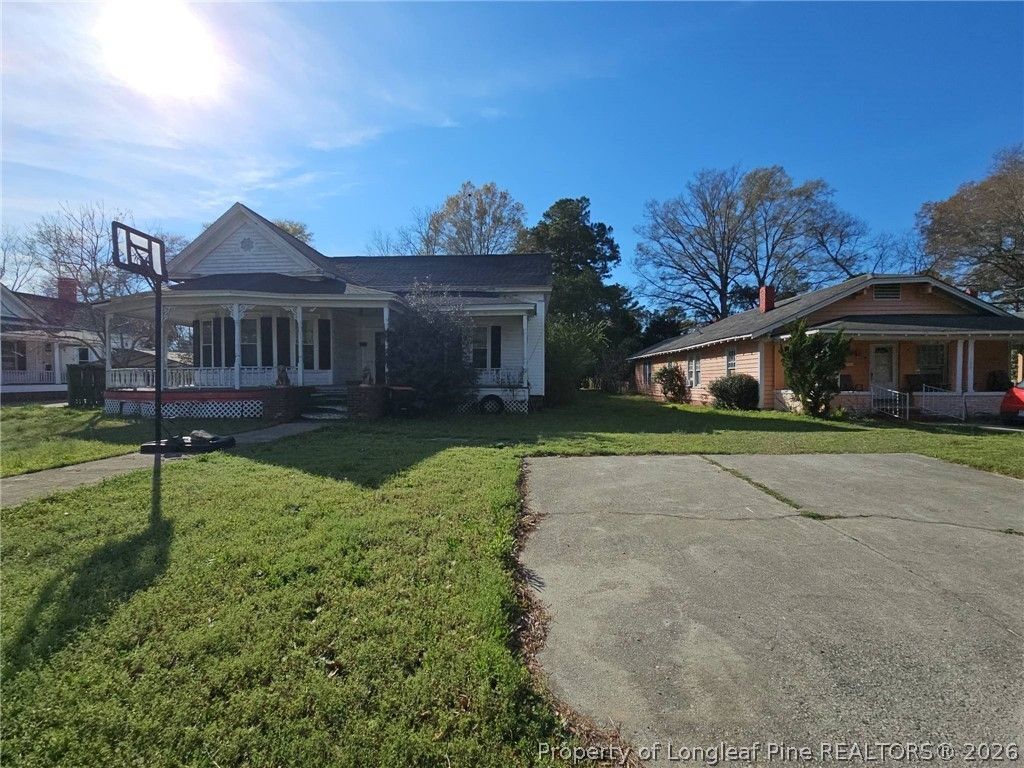 Photo of 107 Church Street, Red Springs, NC 28377 (MLS # 759923)