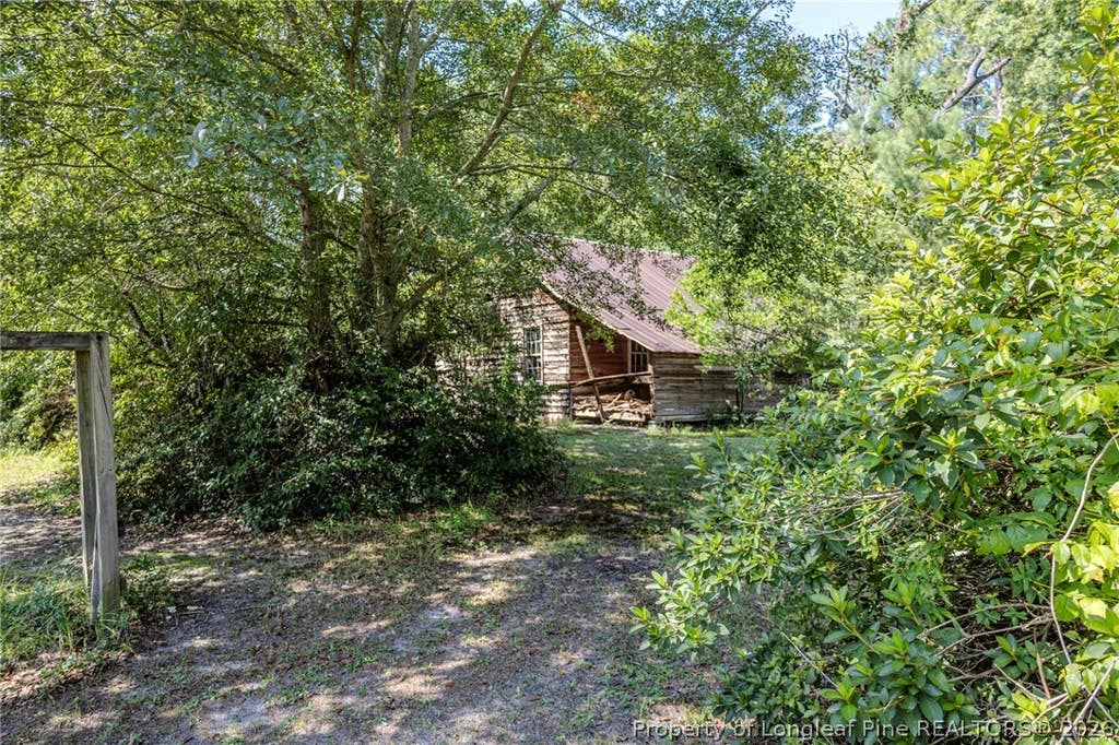 Photo of 602 E Gertrude Street, Fairmont, NC 28340 (MLS # 767940)