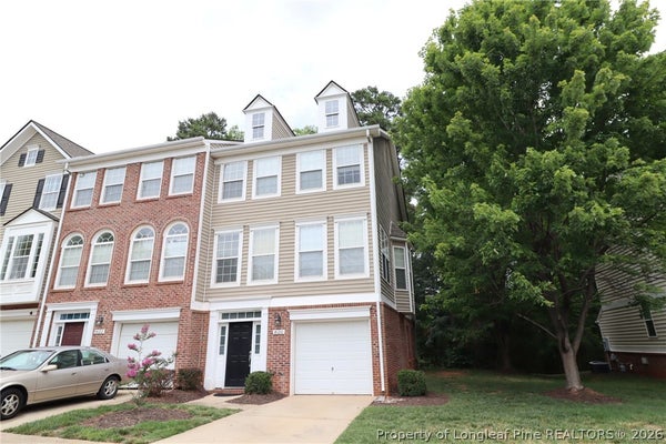 8120 UPPER LAKE DR, RALEIGH, NC 27615 - Image d9d9d2a9ca9bb84d125af1c4b68ef829/436642379