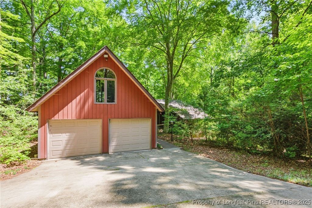 Photo of 1116 Falling Stream, Sanford, NC 27332 (MLS # 744892)