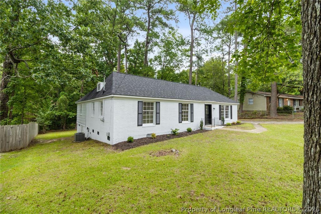 Photo of 744 Buena Vista Drive, Fayetteville, NC 28311 (MLS # 766603)