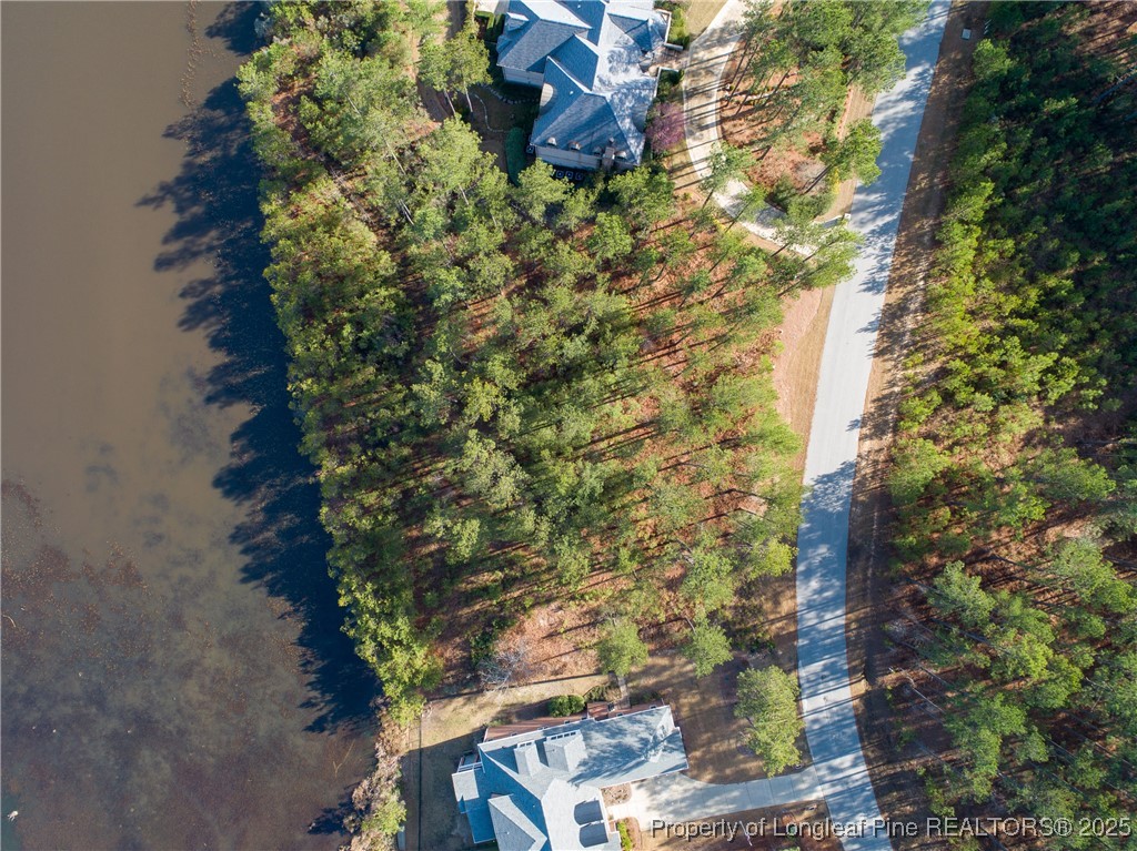 82 Broadlake (631) Lane