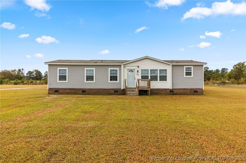 Photo of 28 Galloway Drive, Lumberton, NC 28358 (MLS # 751874)