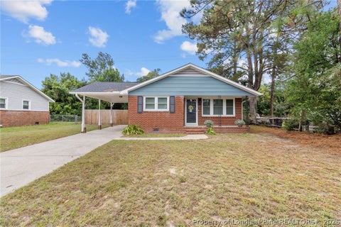 Photo of 4106 Knollwood Drive, Fayetteville, NC 28304 (MLS # 770781)