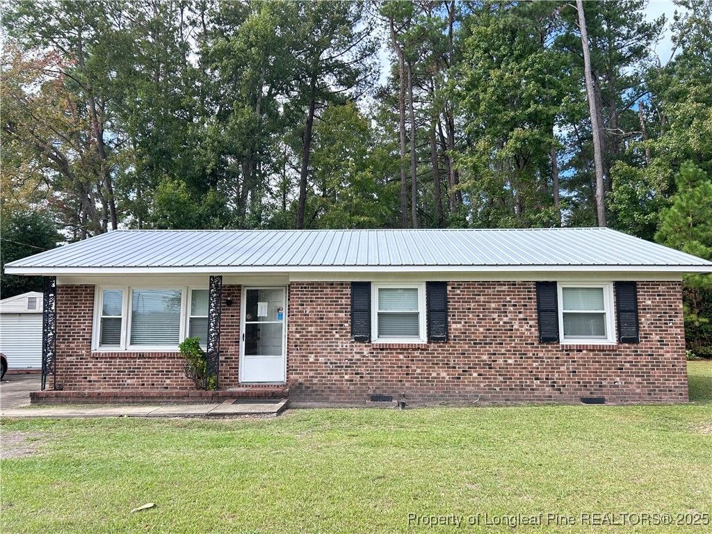 Photo for 581 N Reilly Road, Fayetteville, NC 28303 (MLS # 752036)