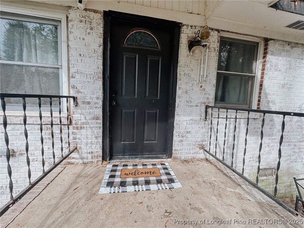 466 W Forest Oaks Drive