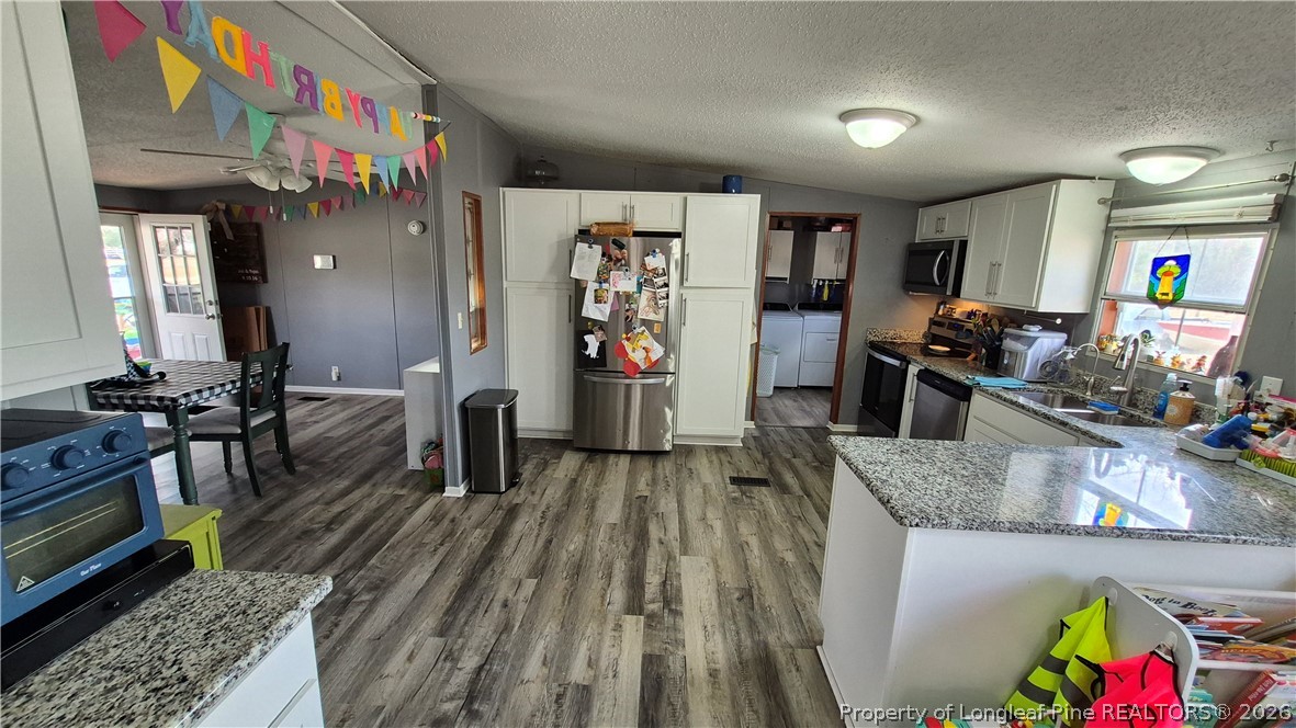 4330 Green Bush Avenue